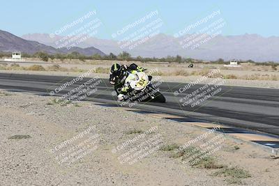 media/Nov-01-2025-CVMA (Sat) [[fc0f7531b8]]/Race 11-Amateur Supersport Open/